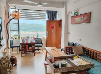 青蓮鎮江景民宿