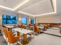 Vienna Hotel (Lianyungang Donghai Pedestrian Street Railway Station) - 3 stelle