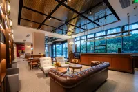 James Joyce Coffetel (Jiangmen Wuyi University Thirty-three Street Branch)