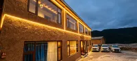 Xiangyunduan Alaya Boutique Stay (Zagana Scenic Area) - balcony