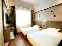 Haoyou Hotel (Chengde Mountain Resort) โรงแรมในเฉิงเต๋อ