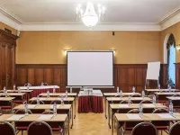 Petro Palas Hotel Hotels near The General Staff Building