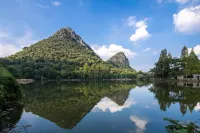 Heshe Lakeside Resort - Mountain view