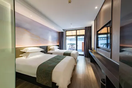 Dezhen Meidu Hotel (Zhengding Ancient City) Отели рядом с достопримечательностью «Linji Joss House»