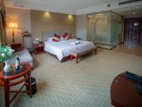 云和华威国际大酒店 - 豪华大床房