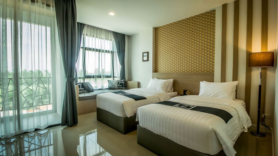 Triple Z Hotel