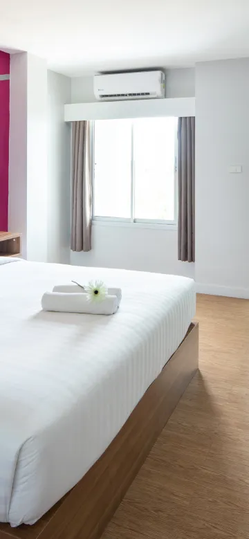 ห้องสแตนดาร์ด เตียงใหญ่ 1 เตียง