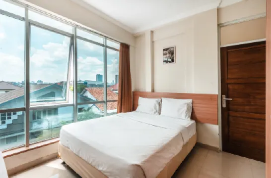 The Kartini 8 Residence - Mangga Besar Hotels near Art:1