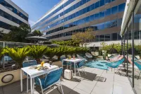 Hotel Ibis Styles Nice Aéroport Arénas - Pools
