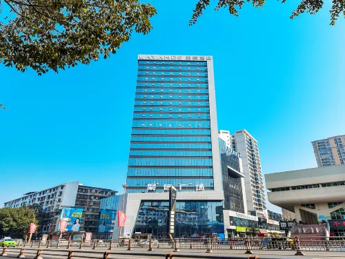 Lavande Hotel (Shehong Juxin Plaza) - Wifi