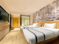 City Comfort Inn Hotel (Guilin Two Rivers And Four Lakes Sun Moon Twin Towers)