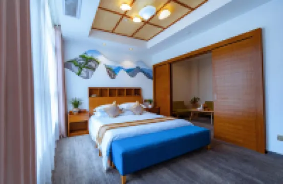 Selenium-themed Inn In West Huangshan City