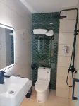 Yijiangnan Yun Homestay (Qionghai Aihua East Road High Speed Railway Station)