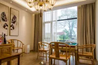 Jurong Maoshan Qingjing pastoral Resort Hotel a Jurong