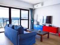 惠州那里小径湾海景度假公寓 - 一片海270度海景两房两厅套房