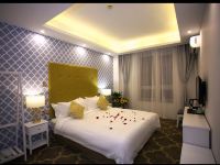 上海爱莎堡酒店式公寓 - 美式大床房