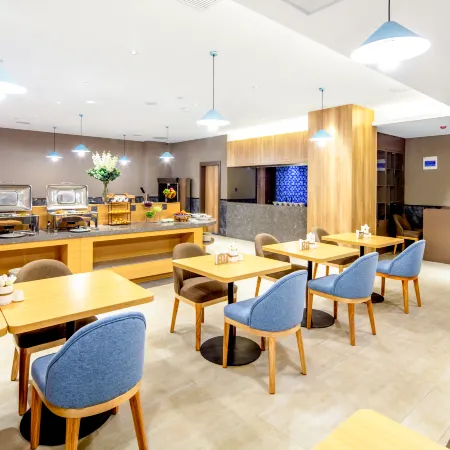 Homeinn NEO - Linfen Pingyang Square Shenglong International Yingchun Street
