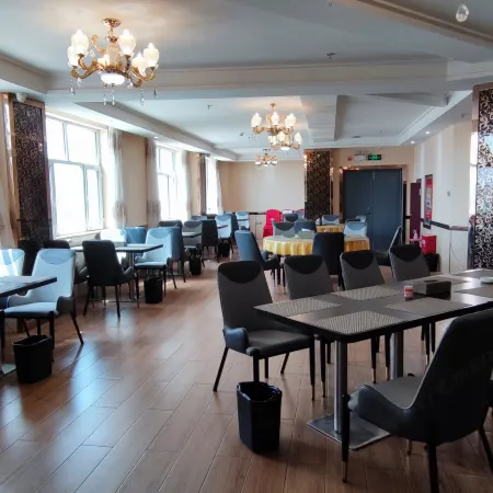 YangGuang Hotel