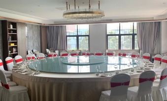 Taixing Hongyang Hotel
