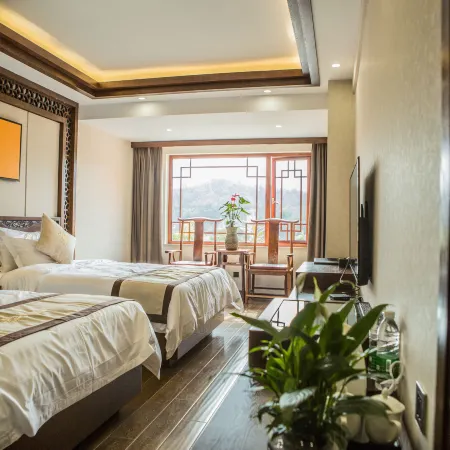 Starlight Hotel