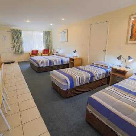 Emu Point Motel