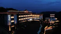 YangMing Hotel