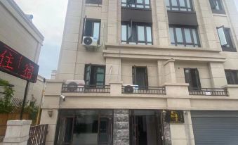 Tianjin Qiqi Hotel