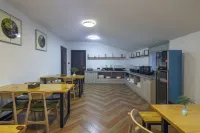 Home Inn Subai Cloud Hotel (Lishui High Speed Railway Station Jiefang Street Store) - sarapan