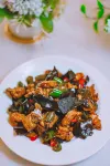 Kelly · N&M Hotel (Guilin North High-speed Railway Station) - breakfast