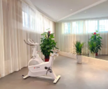 Vienna hotels （ Hebi sands international store）