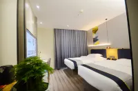 Ruiboyun Hotel (Yan'an Baotashan Wanda Plaza)