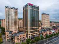 Hampton by Hilton Xining  Shangri-La Road Отели в г. Синьинг