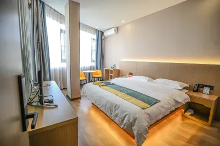 Huicai Intelligent Hotel (Huili Ancient City Branch)