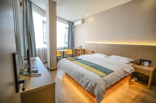 Huicai Intelligent Hotel (Huili Ancient City Branch)