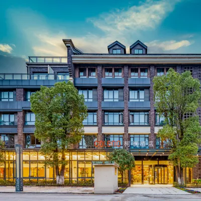 Colend Hotel Hotels near Weinisi Water Amusement Park