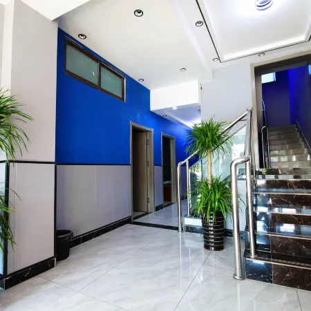 Yinuo Electric Gaming Hotel