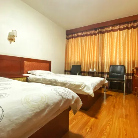 Tonglu Juxinlou Hotel