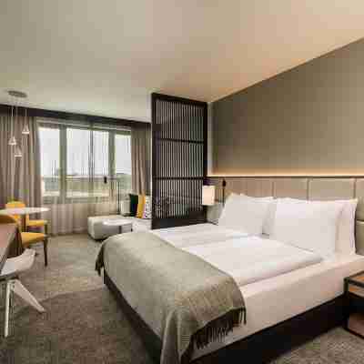 Adina Apartment Hotel Frankfurt Westend Rooms