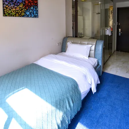 Dinglu Study Base Homestay (Jiangmen Botanical Garden)