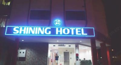 Hotel Exterior Shining Hotel Photo