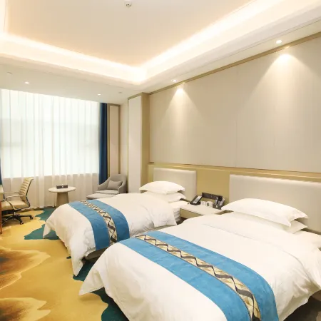 Colorful Yinhao Hotel