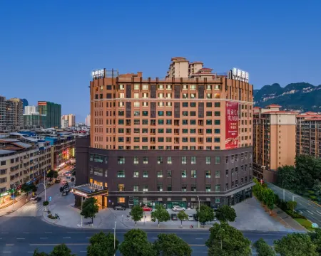Lavande Hotel (Hechi Macau International City) Hotels in Hechi