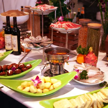 Grand New Century Hotel