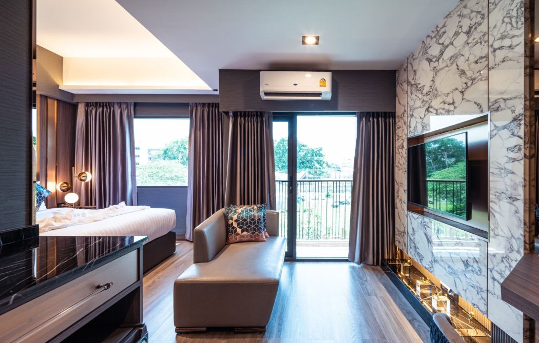 โรงแรม เดอะวัน สมาร์ท ลิฟวิ่ง แอนด์ เซฟตี้
