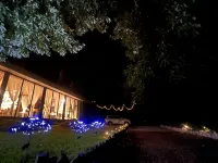 Weixi Manlaiyue Homestay - parking