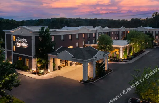 法明頓歡朋套房酒店