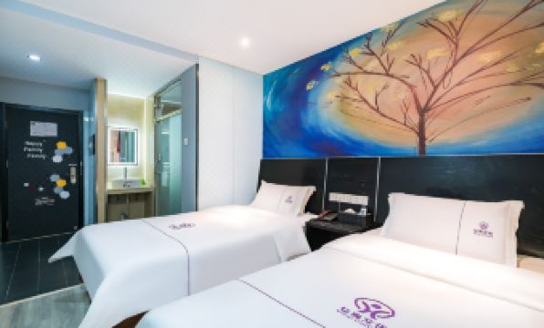 Yi Hai Culture  Hotel (Chaoyang Park Subway Station & Chaoyang High-speed Railway Station Branch)