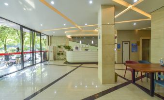 Yangshuo Xinyi Hotel (Impression Liu Sanjie Scenic Area Branch)