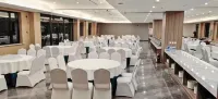 HaichengJinHongXiYue Hotel Hôtels à : Haicheng