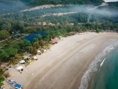 Diamond Bay Condotel Resort Nha Trang Hoteller i Phước Đồng